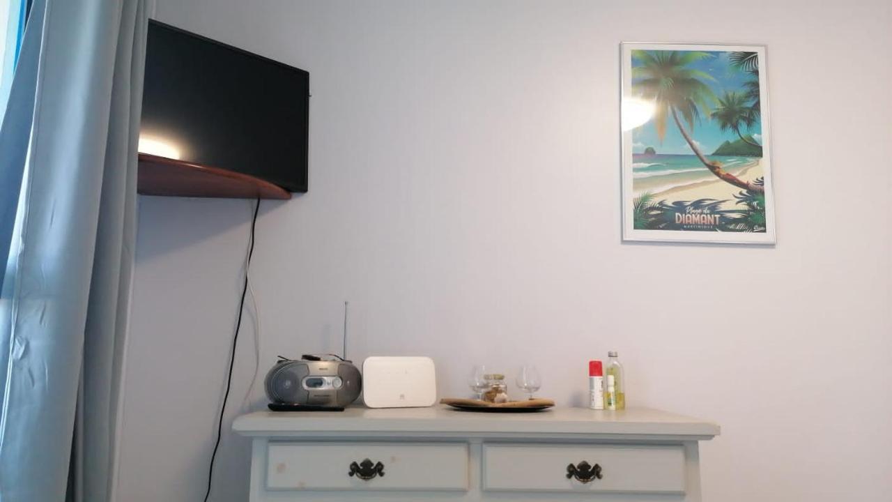Superbe studio, à 20 mètres de la plage, accès direct Grande Plage Diamant Le Diamant Extérieur photo